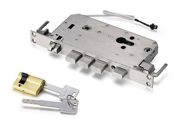 三江24小时上门开锁公司